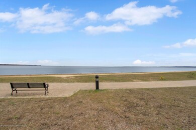 21 Raritan Reach Rd unit 11, South Amboy, NJ 08879 - photo 2