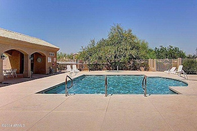 communitypool_700