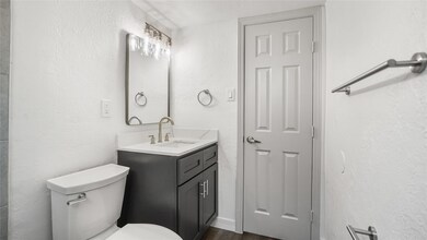 2819 Berry St unit 11, Houston, TX 77004 - photo 7