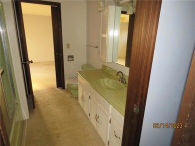 2653 Mountain Rd, Slatington, PA 18080 - photo 4