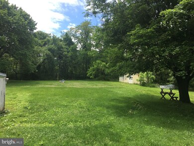 4323 Scotland Main St, Chambersburg, PA 17202 - photo 2