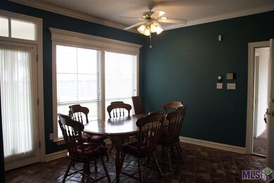 10711 N Great Oak Ct, Baton Rouge, LA 70810 - photo 4