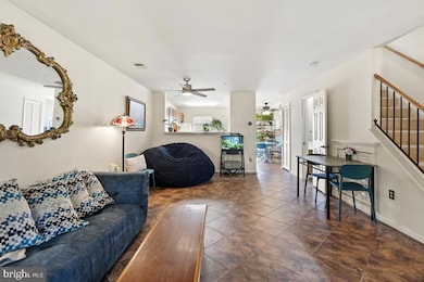 1458 Flatwood Ct unit 1458, Crofton, MD 21114 - photo 5