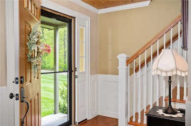 Welcoming entry