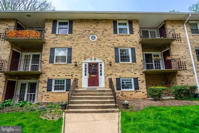 3800 Lyndhurst Dr unit 204, Fairfax, VA 22031 - photo 3