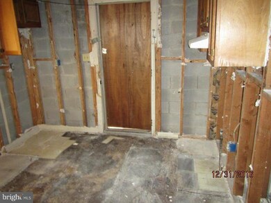 1703 Lemmon St, Baltimore, MD 21223 - photo 4