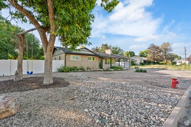 174 W Dawson St, Layton, UT 84041 - photo 4