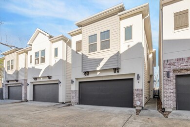 Built in 2019 this home has had one owner. With fr