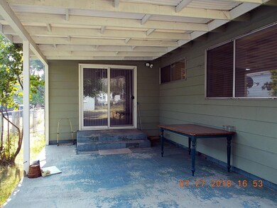 811 S H St, Lakeview, OR 97630 - photo 2