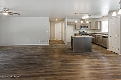 10376 W Glacier Peak Dr, Big Lake, AK 99654 - photo 4