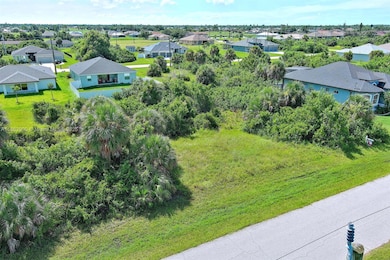 148 Spring Dr, Rotonda West, FL 33947 - photo 3