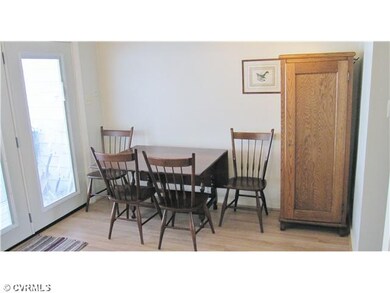 Breakfast Nook