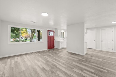 2909 Ingalls Dr, White City, OR 97503 - photo 6