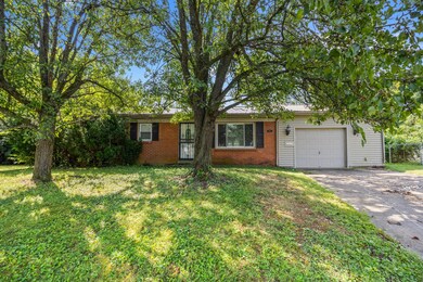 346 Wickland Ct, Lexington, KY 40505 - photo 2