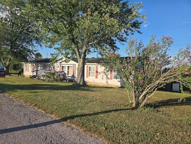 105 Latimer Ln, Williamstown, KY 41097 - photo 3