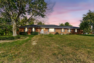 242 Miller Dr, Urbana, OH 43078 - photo 5