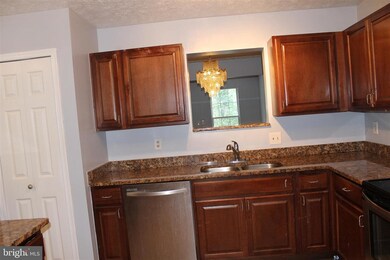 9445 Fens Hollow, Laurel, MD 20723 - photo 7