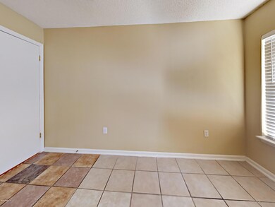 114 Cherry Tree Ct, Jacksonville, FL 32216 - photo 6