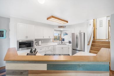 3690 E Elm Rd, Oak Creek, WI 53154 - photo 7