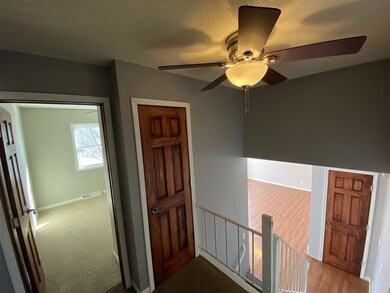 3959 Valdez Dr, Waterloo, IA 50701 - photo 6