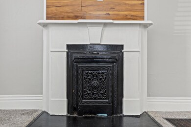 7-web-or-mls-232-n-main-st