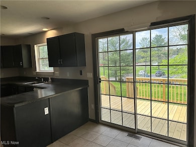 122 Pine Hollow Cir, Chardon, OH 44024 - photo 7