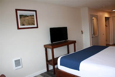 710 S Hancock Ave unit 216, Westport, WA 98595 - photo 7