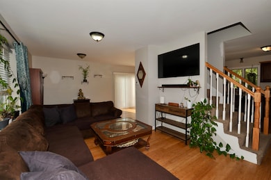 97 Kendall Pond Rd, Windham, NH 03087 - photo 3