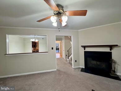 15578 Traverser Ct, Woodbridge, VA 22193 - photo 4