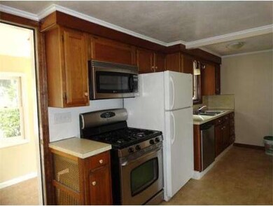 36 Holyoke St, Northampton, MA 01060 - photo 6