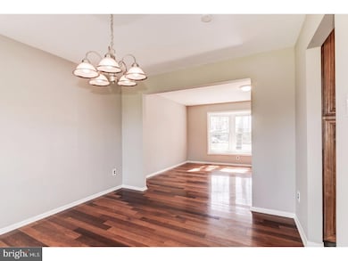 7 Framingham Rd, Beverly, NJ 08010 - photo 4