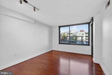 The Odyssey Condominiums unit 420, Arlington, VA 22201 - photo 7
