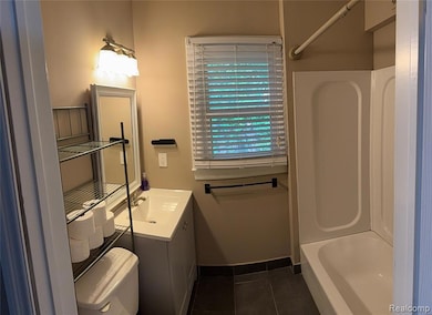 134 W Brickley Ave, Hazel Park, MI 48030 - photo 4