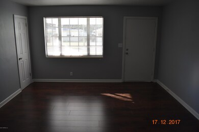 6257 Mercado Dr, Jacksonville, FL 32210 - photo 4