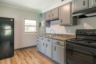 484 S Hampton Rd, Columbus, OH 43213 - photo 6