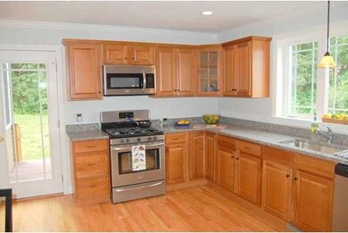 7 Maddie Way, Bellingham, MA 02019 - photo 3