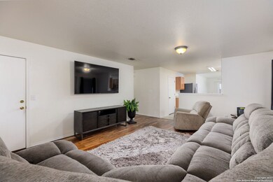 11031 Geneva Ford, San Antonio, TX 78254 - photo 5