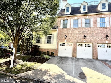 8 Collins Mill Ct, Moorestown, NJ 08057 - photo 2