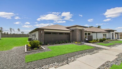 14209 Silver Maple Ct, Conroe, TX 77384 - photo 2