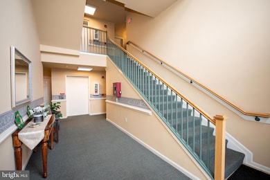 2504 Catoctin Ct unit 2D, Frederick, MD 21702 - photo 2