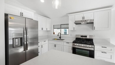 3890 Sipes Ln unit SPC 70, San Diego, CA 92173 - photo 4