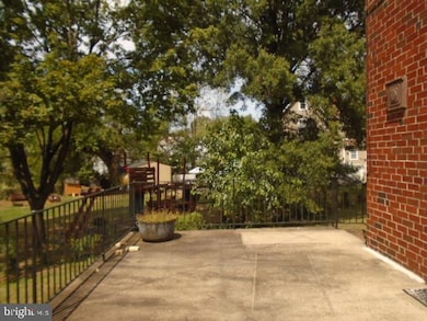 5922 Cedonia Ave, Baltimore, MD 21206 - photo 6