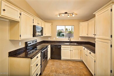 1611EastSummitPlace 003