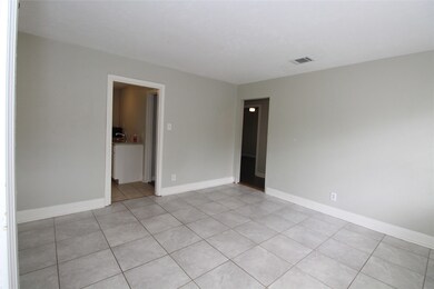 7249 Boggess Rd, Houston, TX 77016 - photo 6