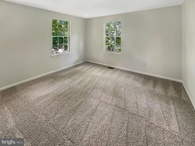 12302 Valley High Rd, Herndon, VA 20170 - photo 5