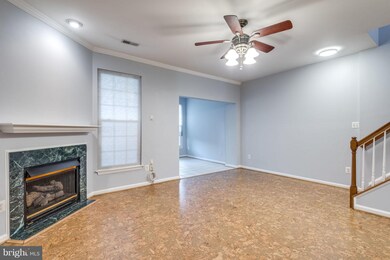 13067 Park Crescent Cir, Herndon, VA 20171 - photo 6