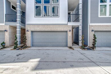 622 Janisch Rd unit D, Houston, TX 77018 - photo 6