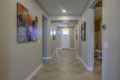 004_Foyer