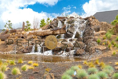 3022 NE Nipper Dr, Bend, OR 97701 - photo 2