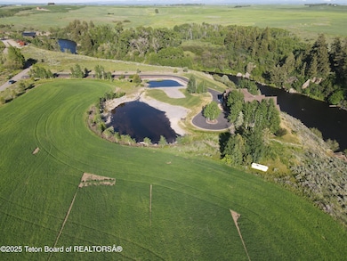 3944 Schaefer Ln, Ashton, ID 83420 - photo 5